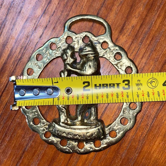 Warwick Castle Coat of Arms Horse Medallion Vtg Warwickshire England - Picture 4 of 5